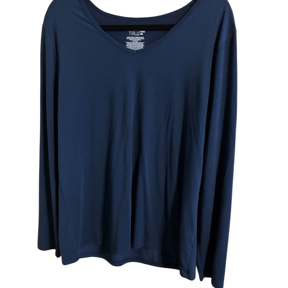 Time and Tru Deep Blue Long Sleeve Top